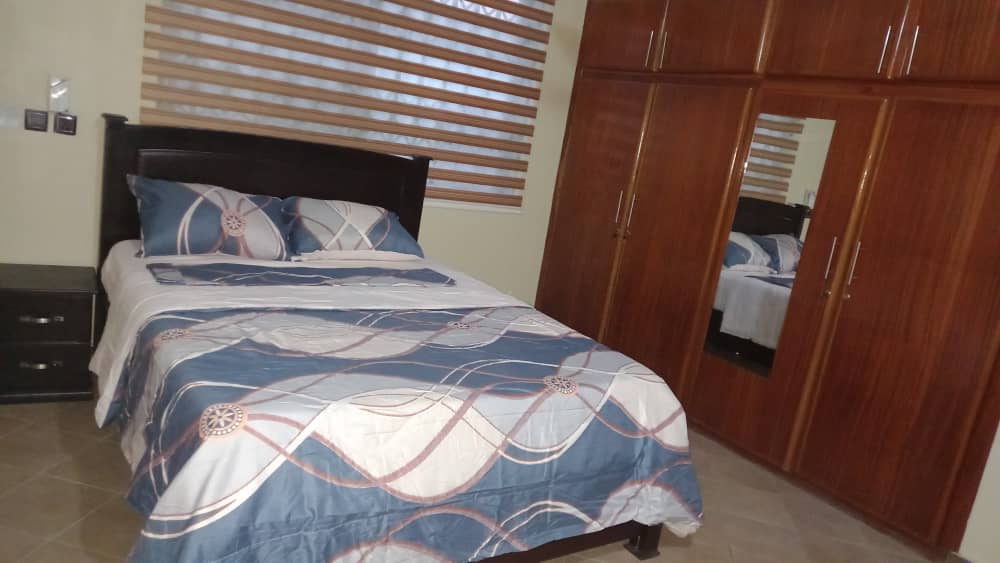 Room C6 Family Suite